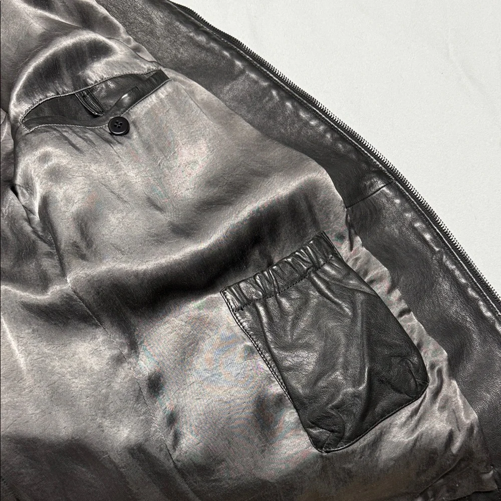 Giorgio Armani Men's Black Leather Jacket - Picture 7 of 10